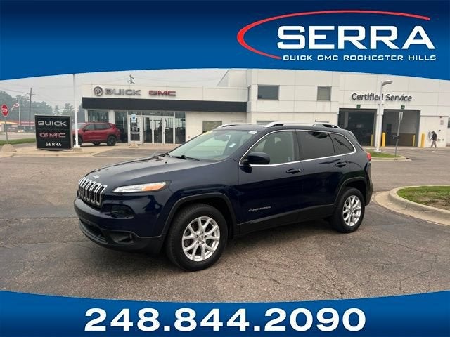 2015 Jeep Cherokee Latitude in True Blue Pearlco — front three-quarter view