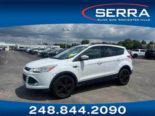 2015 Ford Escape SE in White — front three-quarter view